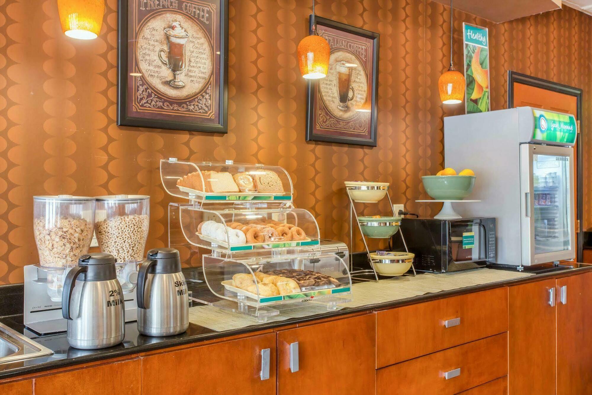 Quality Inn & Suites Lexington Eksteriør billede